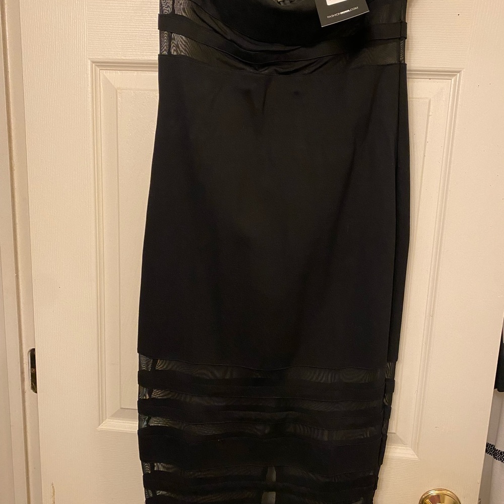 Black strapless dress